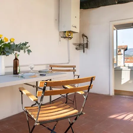 Bellavista With Terrace And Lift * Lucca